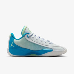 Mens Luka .77 Basketball Shoe