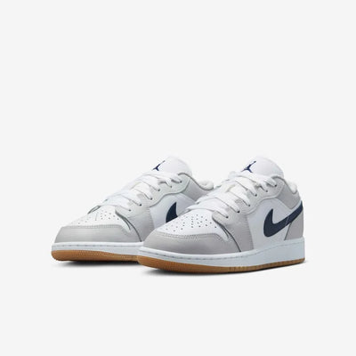 Junior Jordan 1 Low Shoe