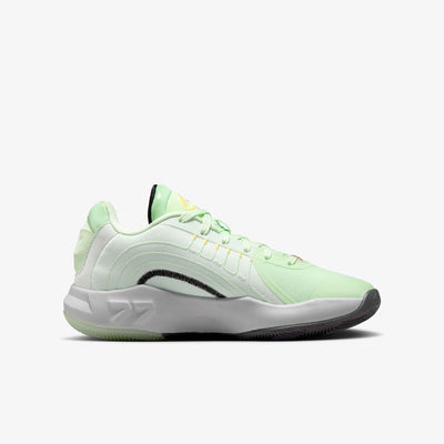 Junior Luka 4 Navigator Basketball Shoe