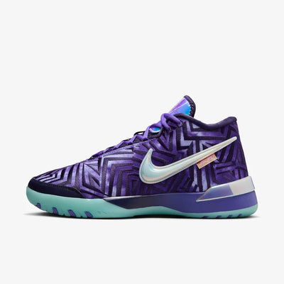 Mens Lebron Proof QS Basketball Shoe