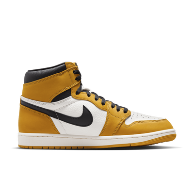 Mens Air Jordan 1 High Retro Remastered Shoe