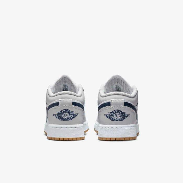 Junior Jordan 1 Low Shoe