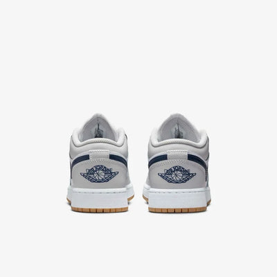 Junior Jordan 1 Low Shoe