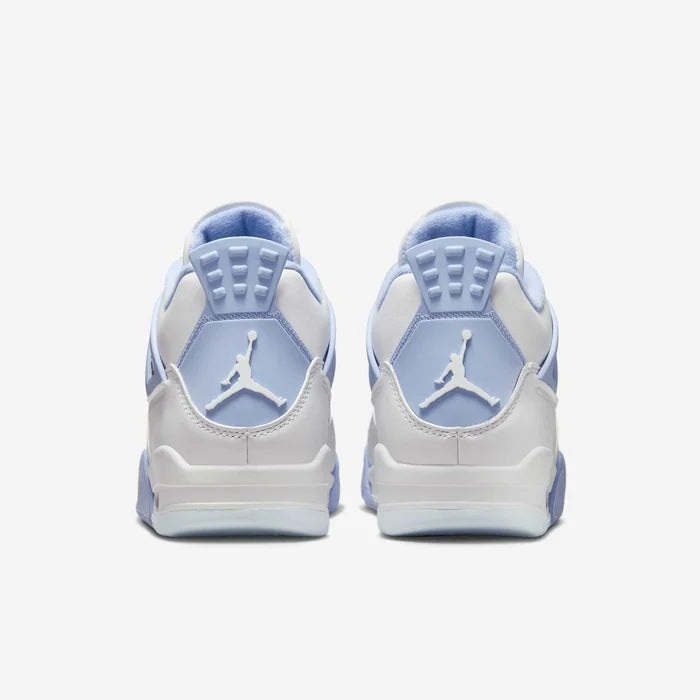 Womens Jordan 4 Retro Forget Me Nots Shoe