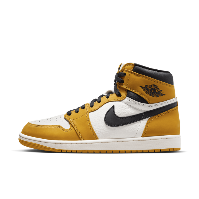 Mens Air Jordan 1 High Retro Remastered Shoe