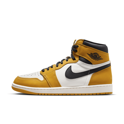 Mens Air Jordan 1 High Retro Remastered Shoe