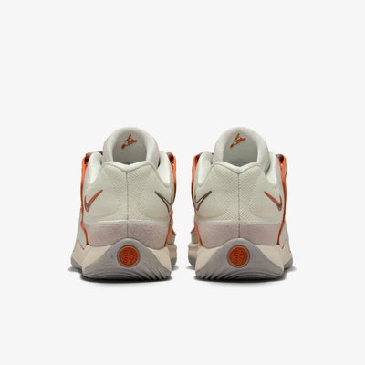 Mens KD18 Hook Em Basketball Shoe