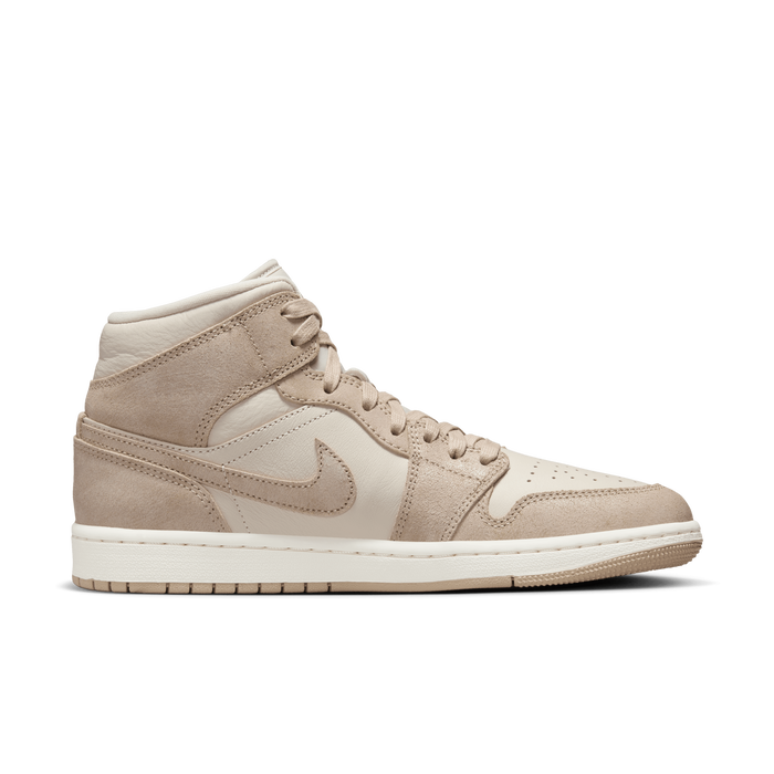 Womens Air Jordan 1 Mid SE Shoe