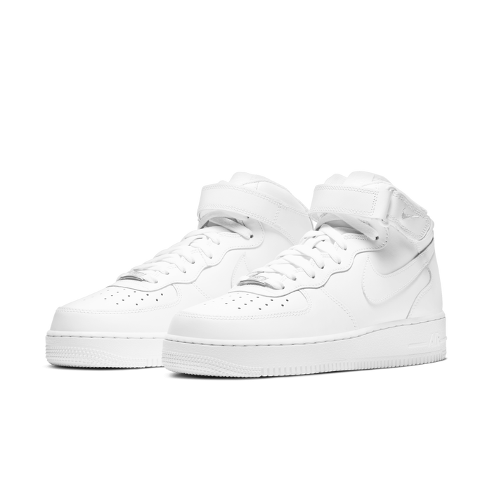 Air Force 1 Mid 07 LE Shoe