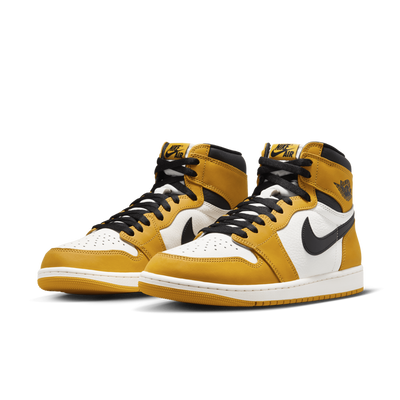 Mens Air Jordan 1 High Retro Remastered Shoe