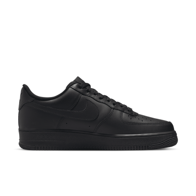 Air Force 1 07 LE Shoe