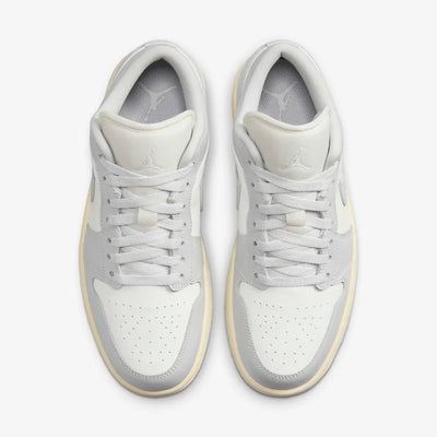 Womens Air Jordan 1 Low Shoe