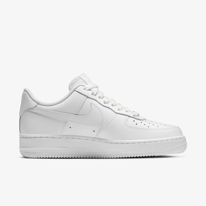Womens Air Force 1 '07 REC Shoe