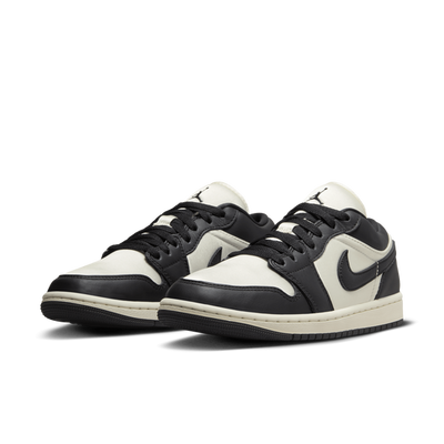 Womens Air Jordan 1 Low SE Shoe