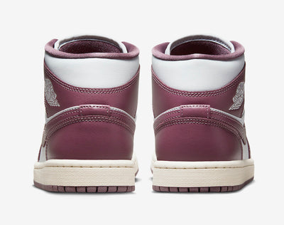 Womens Air Jordan 1 Mid Shoe