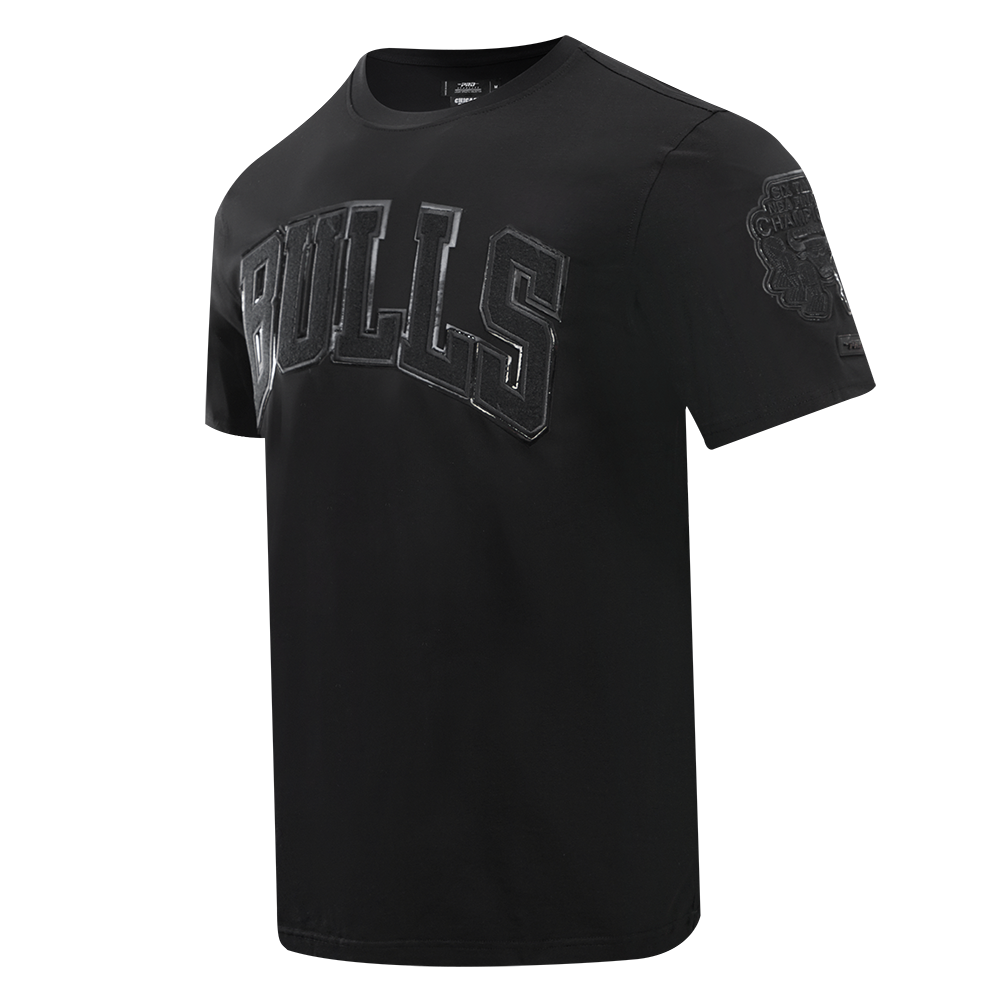 Mens Chicago Bulls Classic Triple Black T-Shirt