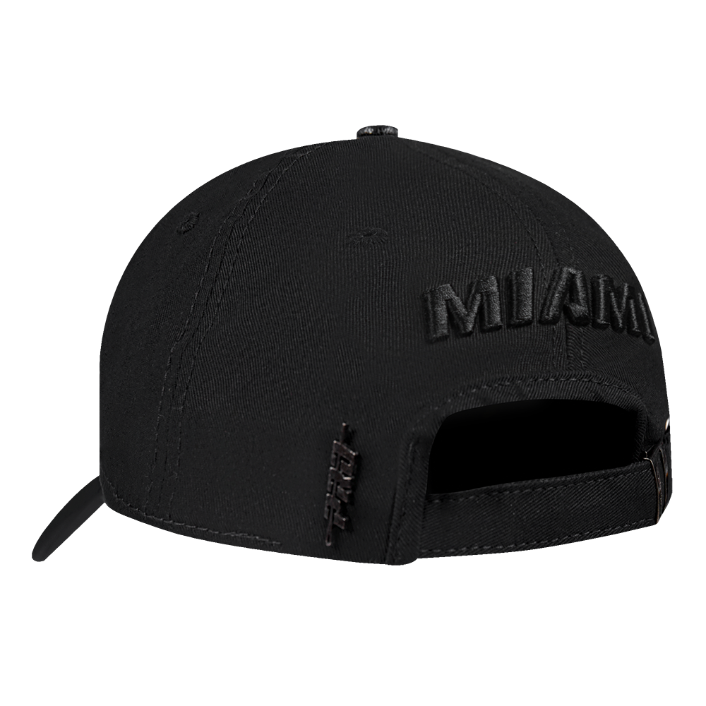 Mens Miami Heat Classic Logo Snapback Cap