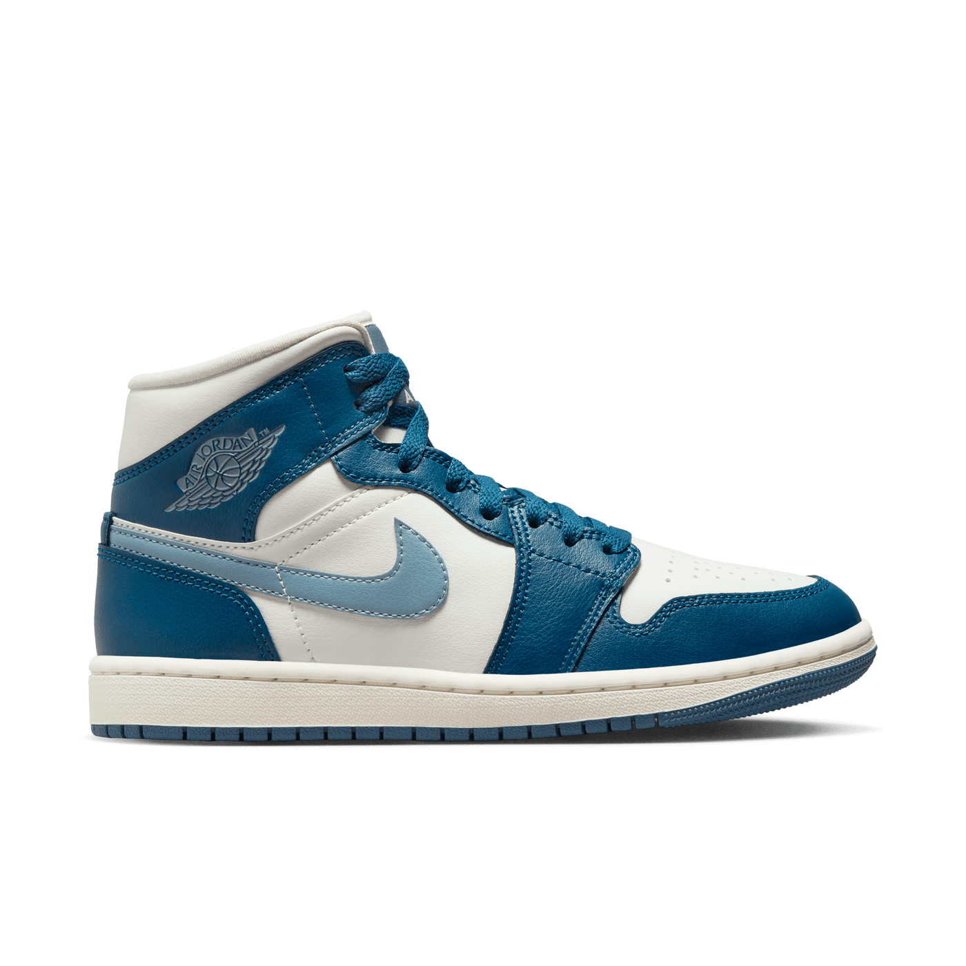 Womens Air Jordan 1 Mid Shoe