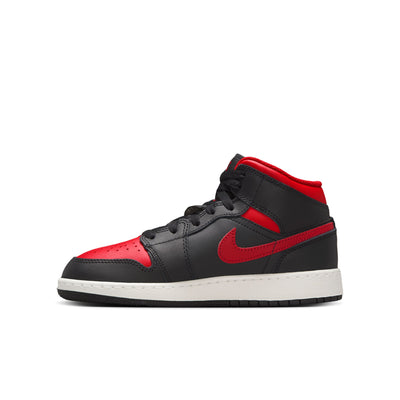 Junior Air Jordan 1 Mid Shoe