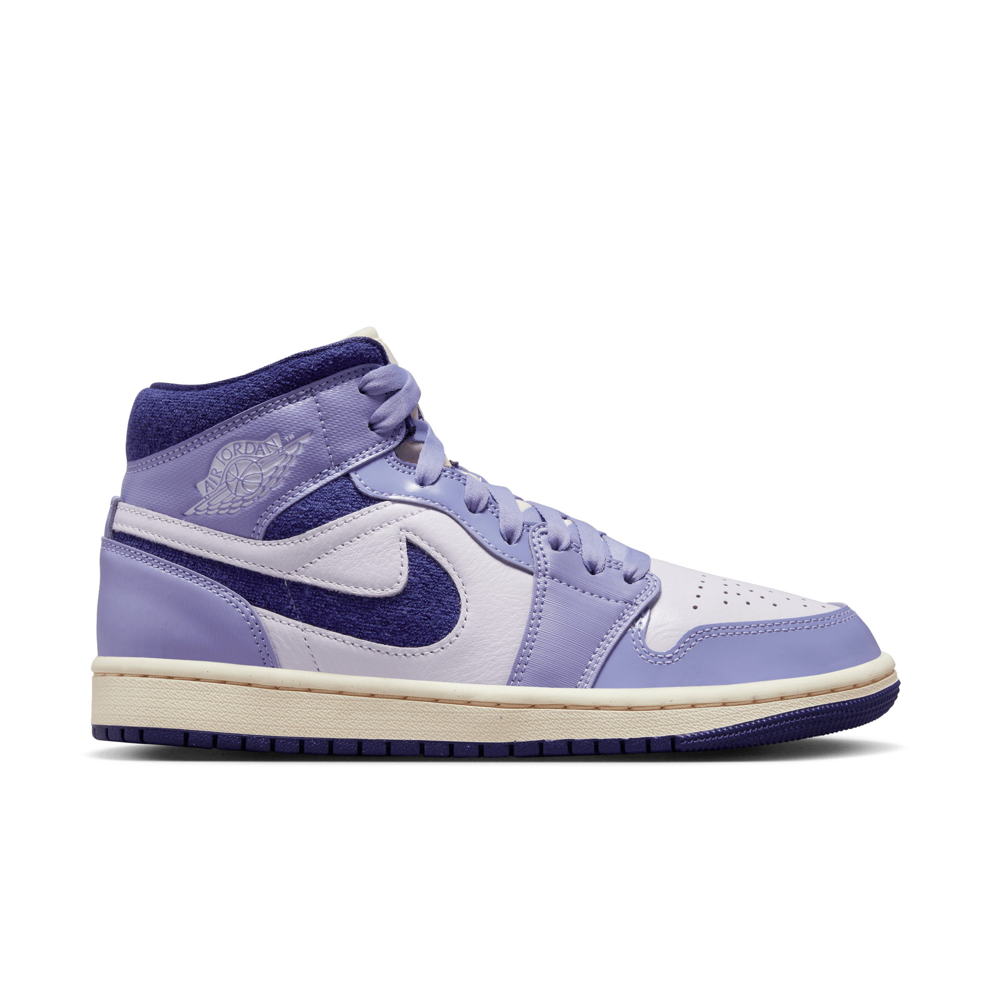 Shop Womens Air Jordan 1 Mid SE Shoes Online NBA Store Middle East UAE