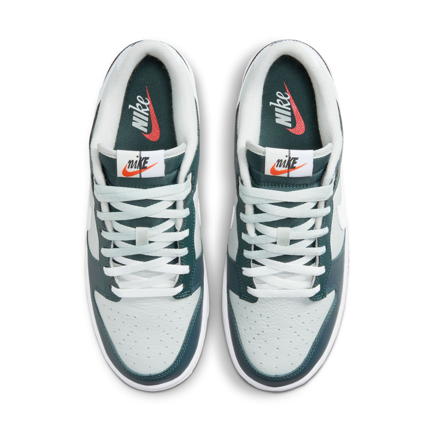 Dunk Low Retro PRM RMX Shoe