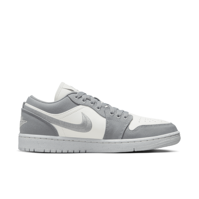 Womens Air Jordan 1 Low SE Shoe