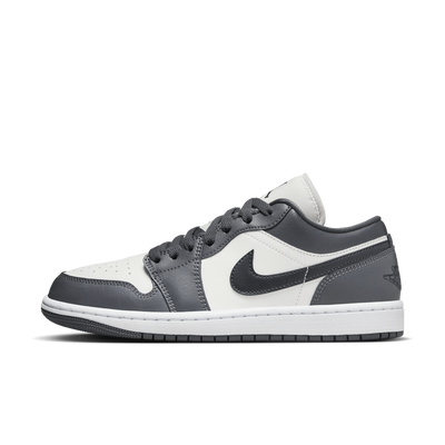 Womens AIR JORDAN 1 LOW Shoe