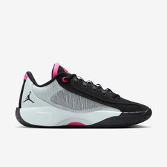 Mens Luka .77 Basketball Shoe