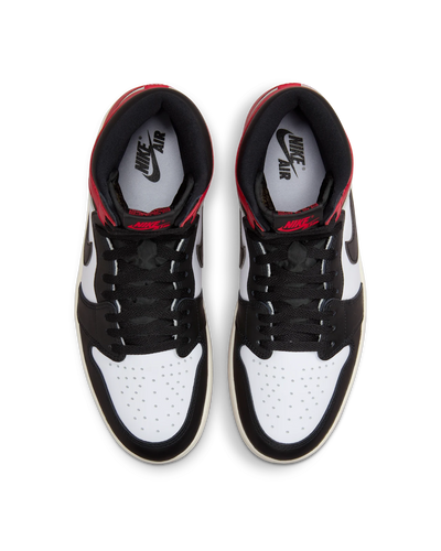 Mens Jordan Retro 1 High OG Shoe