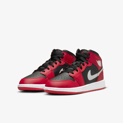 Junior Air Jordan 1 Mid Shoe