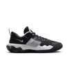 Mens Giannis Immortality 3 Shoe