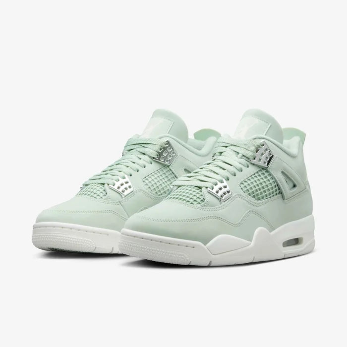 Womens Air Jordan 4 Retro Shoe