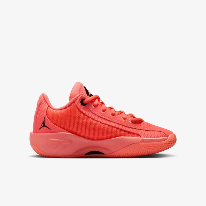 Junior Luka .77 Basketball Shoe