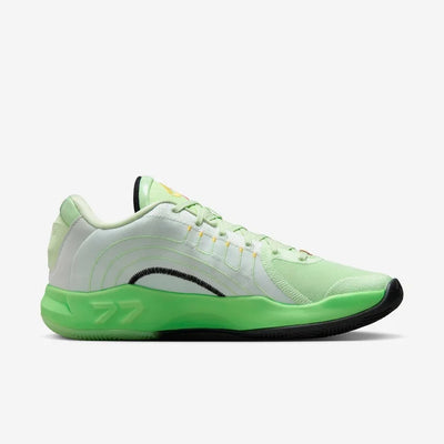 Mens Luka 4 Navigator Basketball Shoe