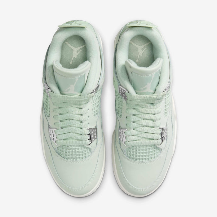 Womens Air Jordan 4 Retro Shoe