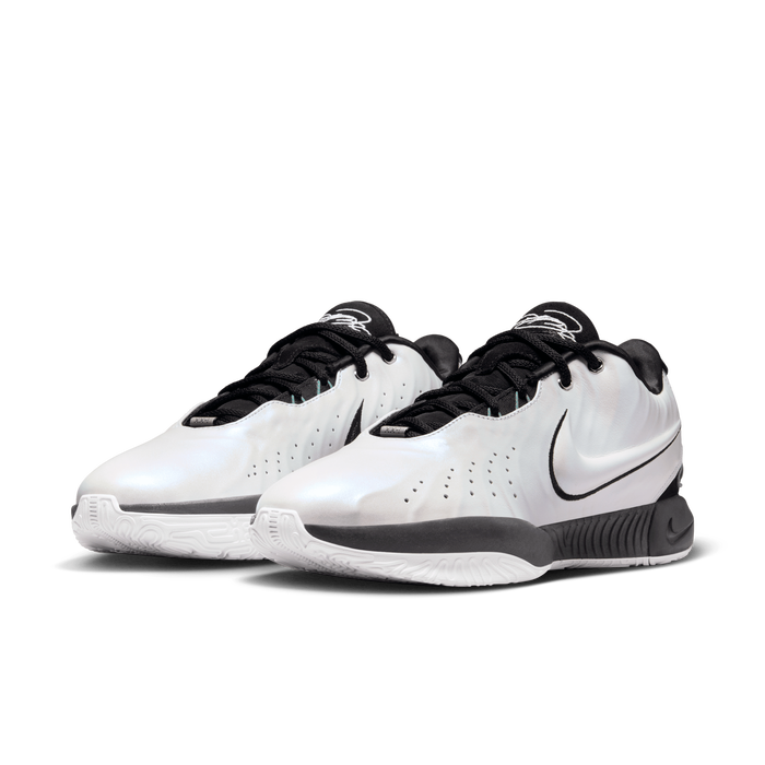 Mens Lebron XXI Shoe