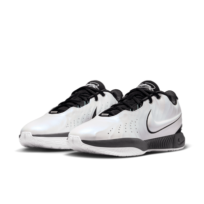 Mens Lebron XXI Shoe