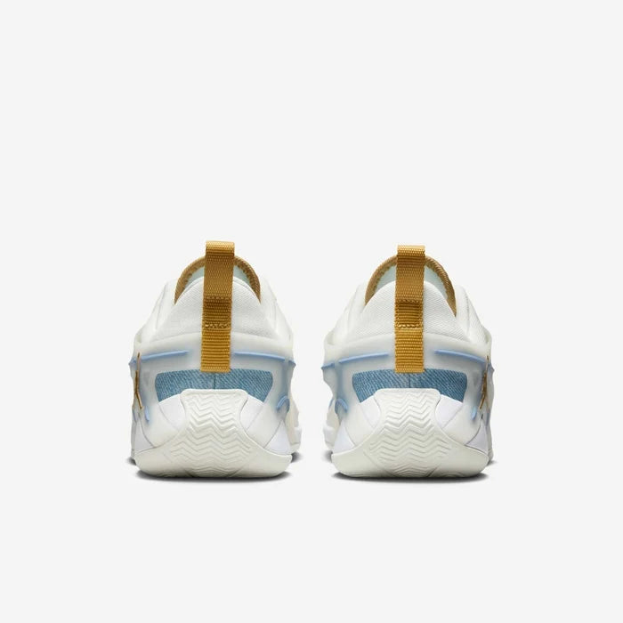 Womens Jordan Heir Basketball Shoe